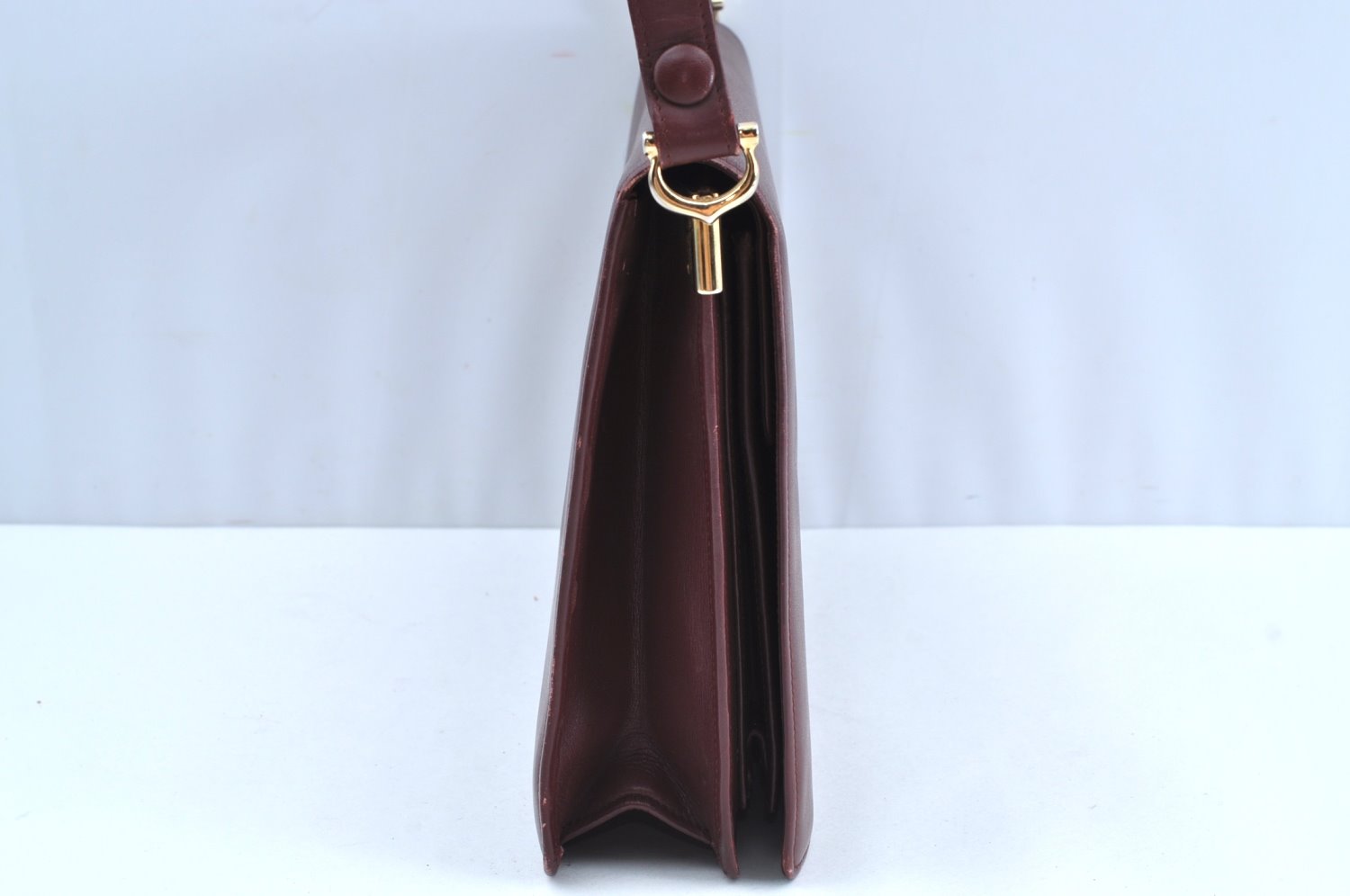 Authentic Cartier Must de Cartier Leather Shoulder Cross Bag Bordeaux Red 0384G