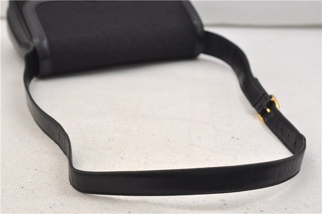 Authentic GUCCI Micro GG Canvas Leather Shoulder Cross Body Bag Black 0392E