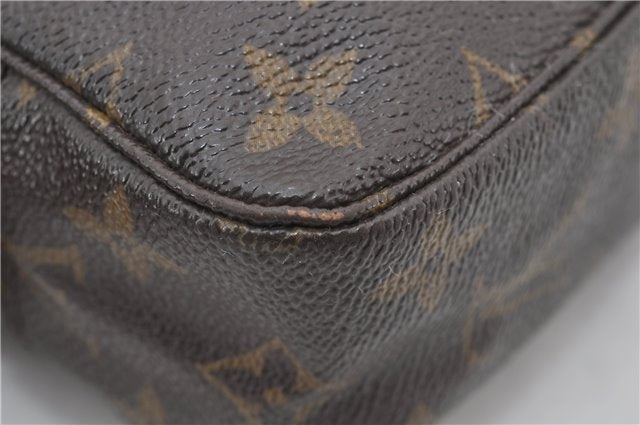 Auth Louis Vuitton Monogram Trousse Toilette 23 Clutch Hand Bag M47524 LV 0411E
