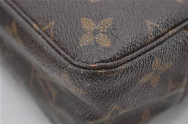 Auth Louis Vuitton Monogram Trousse Toilette 23 Clutch Hand Bag M47524 LV 0411E