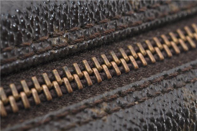 Auth Louis Vuitton Monogram Trousse Toilette 23 Clutch Hand Bag M47524 LV 0411E