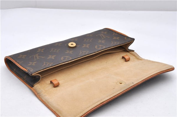 Authentic Louis Vuitton Monogram Pochette Twin GM Shoulder Bag M51852 LV 0457D
