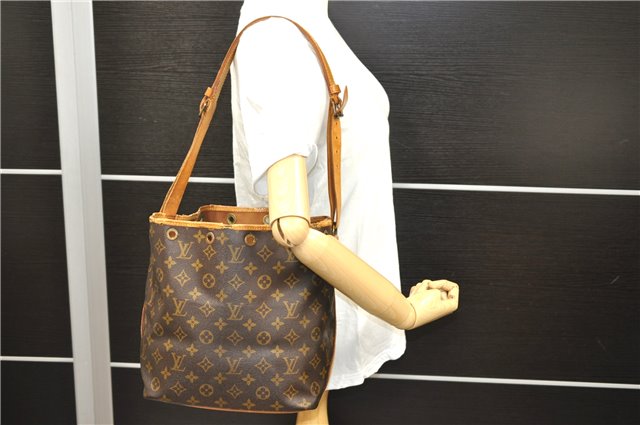 Authentic Louis Vuitton Monogram Petit Noe Shoulder Bag M42226 LV 0476D