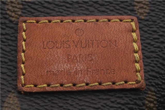 Auth Louis Vuitton Monogram Saumur 30 Shoulder Cross Body Bag M42256 LV 0482D