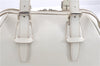 Authentic BURBERRY Vintage Leather Shoulder Hand Bag Purse White 0490E