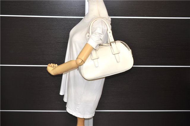 Authentic BURBERRY Vintage Leather Shoulder Hand Bag Purse White 0490E