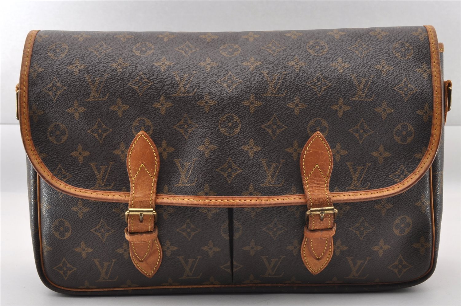 Authentic Louis Vuitton Monogram Gibeciere GM Shoulder Bag M42246 Junk 0543I