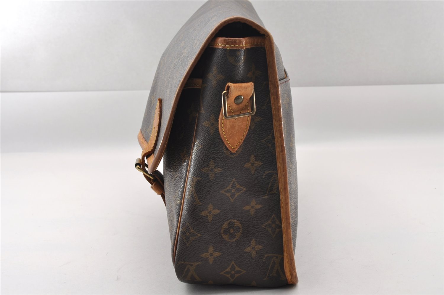 Authentic Louis Vuitton Monogram Gibeciere GM Shoulder Bag M42246 Junk 0543I