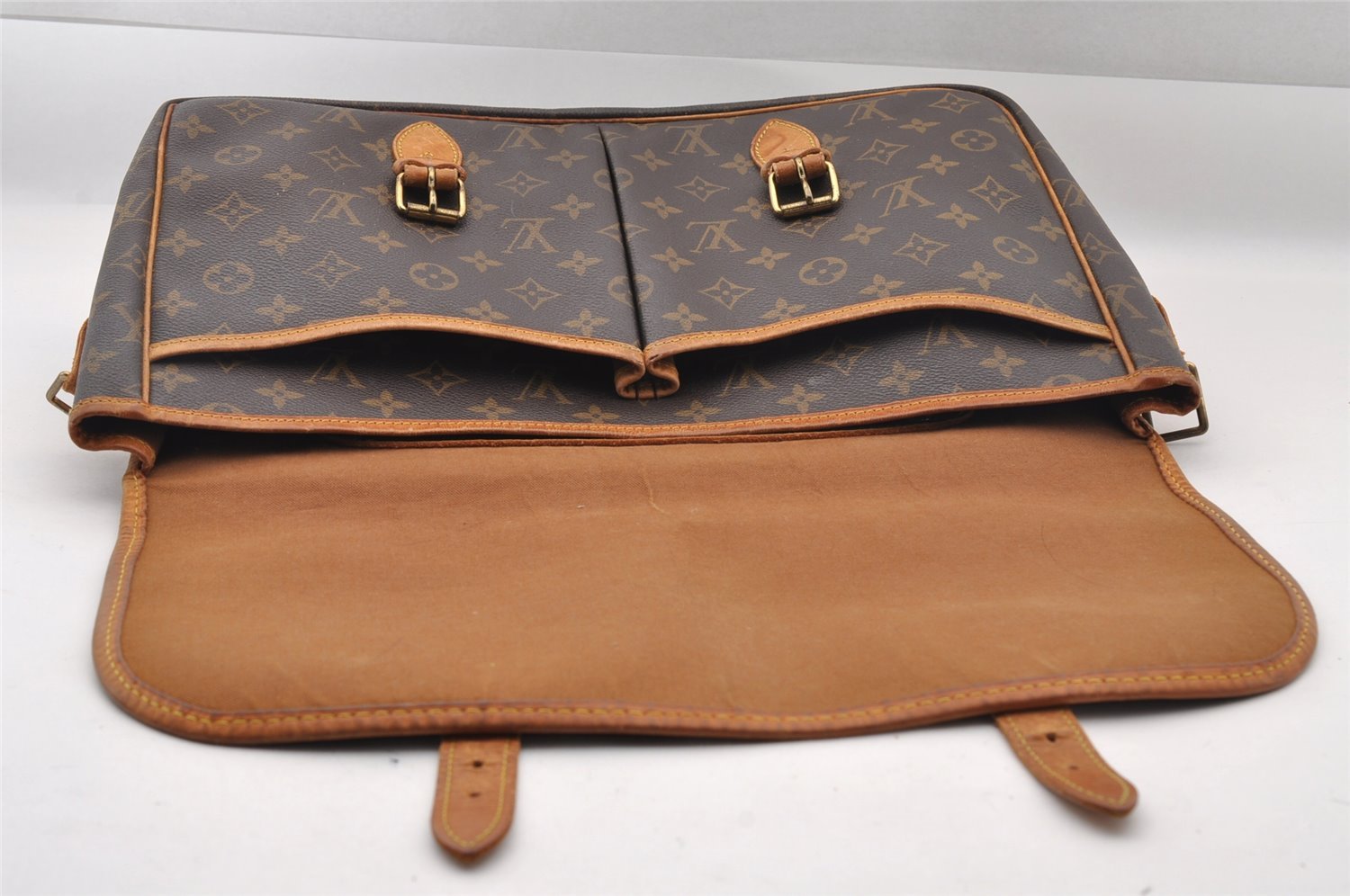 Authentic Louis Vuitton Monogram Gibeciere GM Shoulder Bag M42246 Junk 0543I