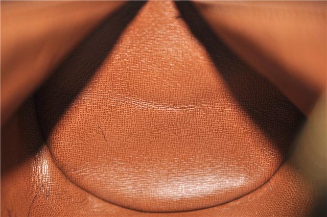 Authentic Louis Vuitton Monogram Papillon 30 Hand Bag Old Model LV 0591F