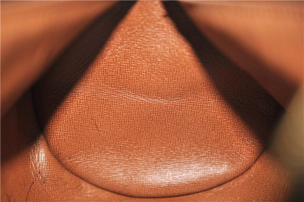 Authentic Louis Vuitton Monogram Papillon 30 Hand Bag Old Model LV 0591F