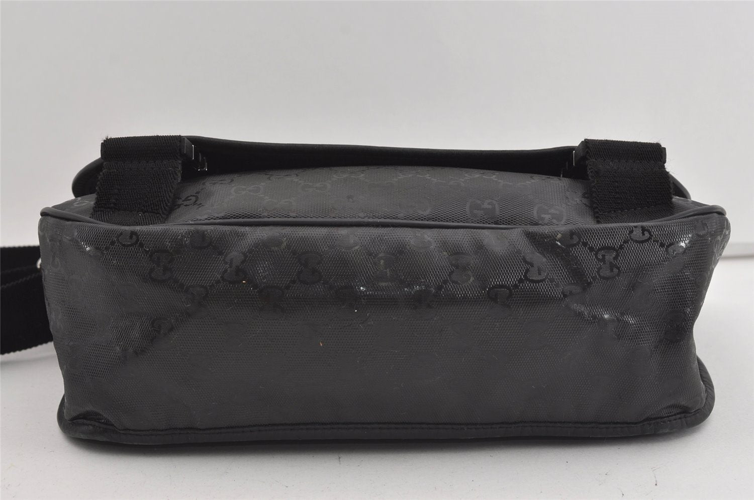 Authentic GUCCI Impreme Shoulder Crossbody Bag GG PVC Leather 201732 Black 0609I