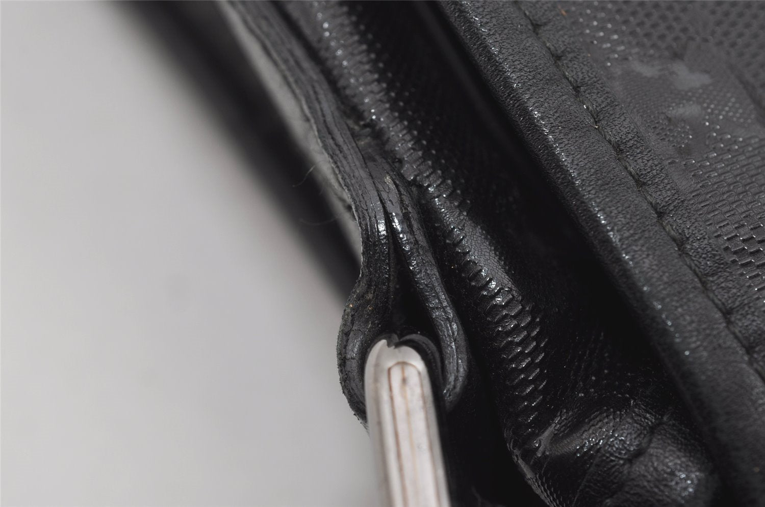 Authentic GUCCI Impreme Shoulder Crossbody Bag GG PVC Leather 201732 Black 0609I