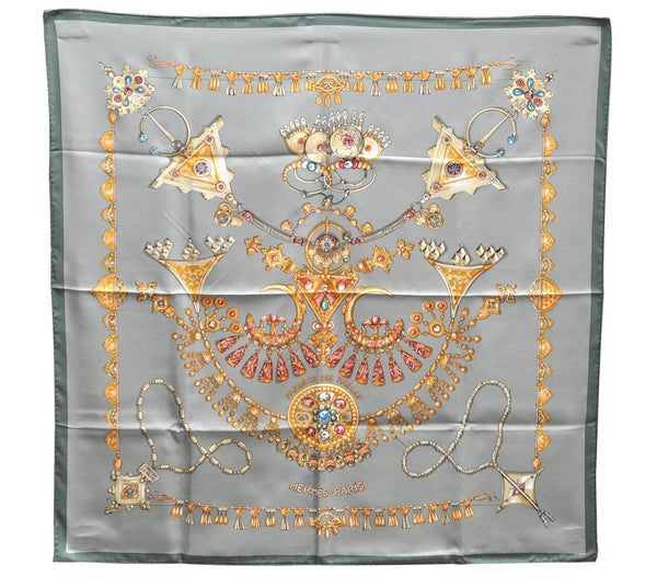 Authentic HERMES Carre 90 Scarf "PARURES DES SABLES" Silk Green Box 0627D