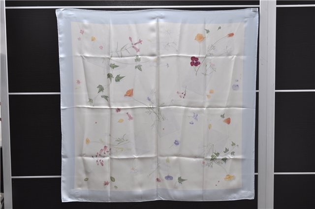 Authentic HERMES Carre 90 Scarf 