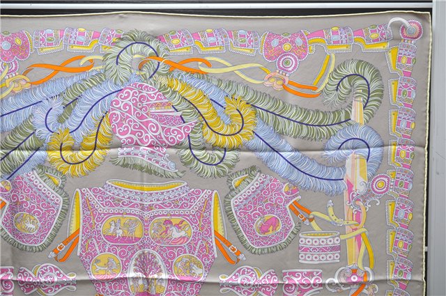 Authentic HERMES Carre 90 Scarf 