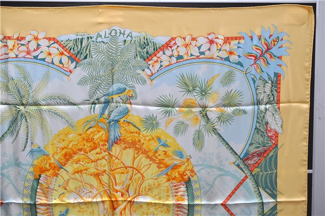 Authentic HERMES Carre 90 Scarf 