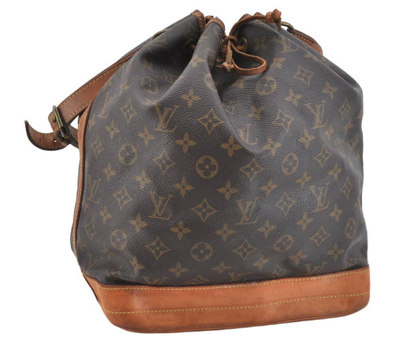 Authentic LOUIS VUITTON Monogram Noe Shoulder Bag M42224 LV 0661B