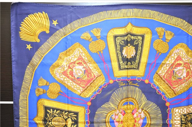 Authentic HERMES Carre 90 Scarf 