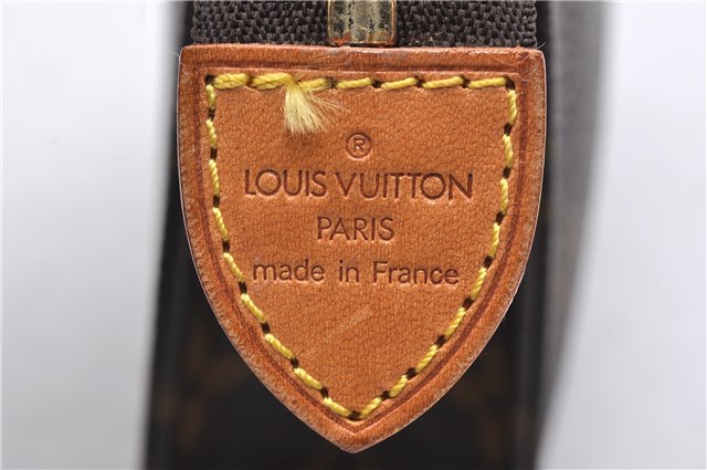 Auth Louis Vuitton Monogram Poche Toilette 15 Cosmetics Pouch M47546 LV 0691D