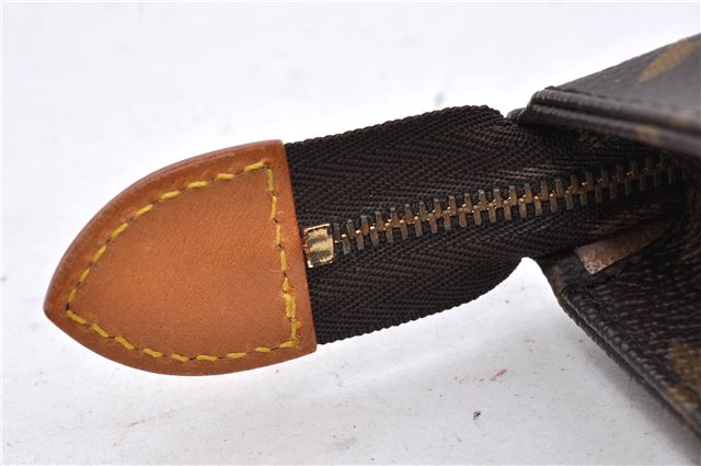 Auth Louis Vuitton Monogram Poche Toilette 15 Cosmetics Pouch M47546 LV 0691D