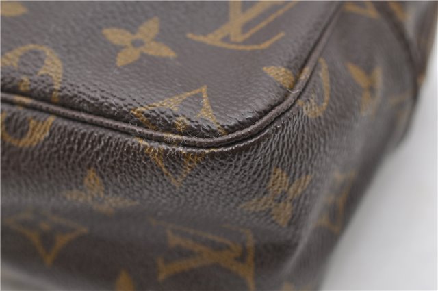 Auth Louis Vuitton Monogram Trousse Toilette 28 Clutch Hand Bag M47522 LV 0711D