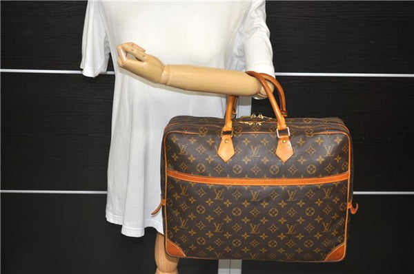 Auth Louis Vuitton Monogram Porte Cocuments Voyage 2 Compartment M53362 LV 0743D