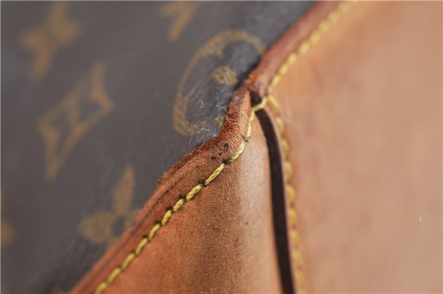 Authentic Louis Vuitton Monogram Cabas Mezzo Tote Bag M51151 LV 0744D