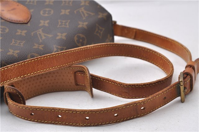 Auth Louis Vuitton Monogram Saint Cloud GM Shoulder Cross Bag M51242 LV 0782D