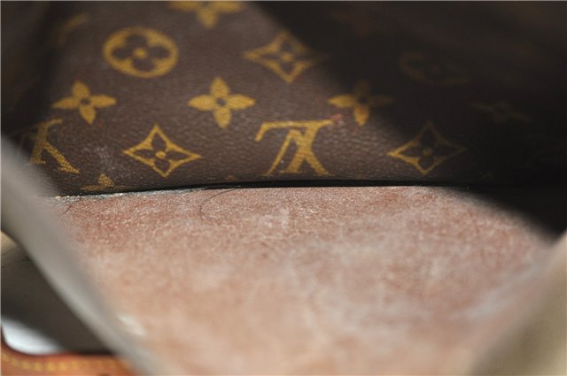 Auth Louis Vuitton Monogram Saint Cloud GM Shoulder Cross Bag M51242 LV 0790D