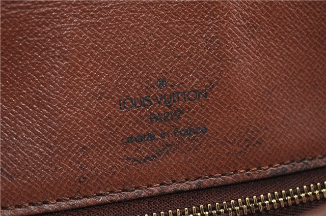 Auth Louis Vuitton Monogram Saint Cloud GM Shoulder Cross Bag M51242 LV 0792D