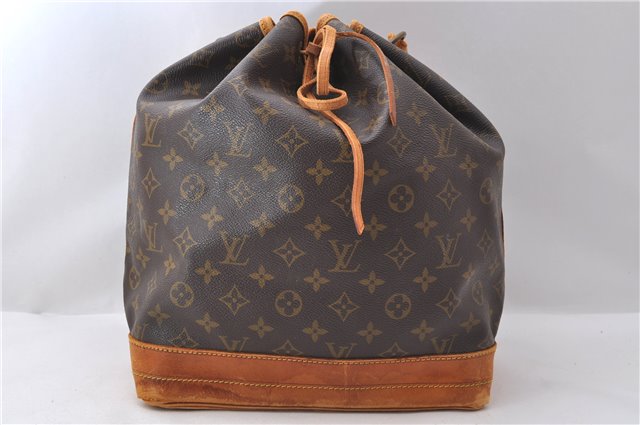 Authentic Louis Vuitton Monogram Noe Shoulder Bag M42224 LV 0794D