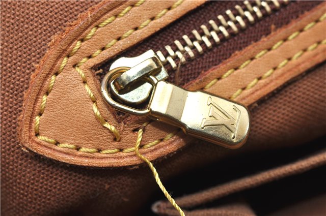 Authentic Louis Vuitton Monogram Batignolles Vertical Tote Bag M51153 LV 0823G