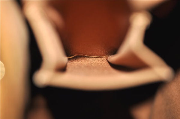 Authentic Louis Vuitton Monogram Batignolles Vertical Tote Bag M51153 LV 0823G