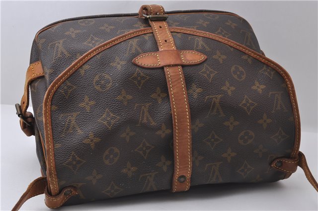 Auth Louis Vuitton Monogram Saumur 30 Shoulder Cross Body Bag M42256 LV 0826D