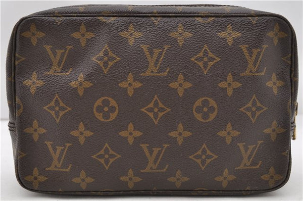 Auth Louis Vuitton Monogram Trousse Toilette 23 Clutch Hand Bag M47524 LV 0828D