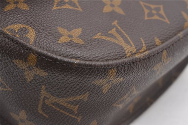 Authentic Louis Vuitton Monogram Saint Cloud GM M51242 Shoulder Cross Bag 0845G