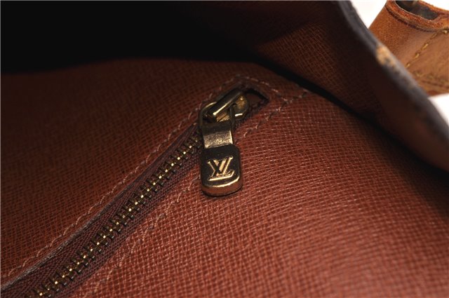 Authentic Louis Vuitton Monogram Saint Cloud GM M51242 Shoulder Cross Bag 0845G