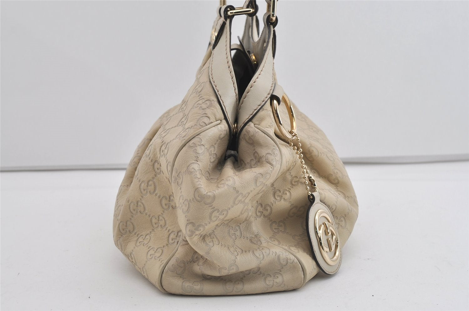 Authentic GUCCI Guccissima Sukey Shoulder Tote Bag GG Leather 211944 White 0846I