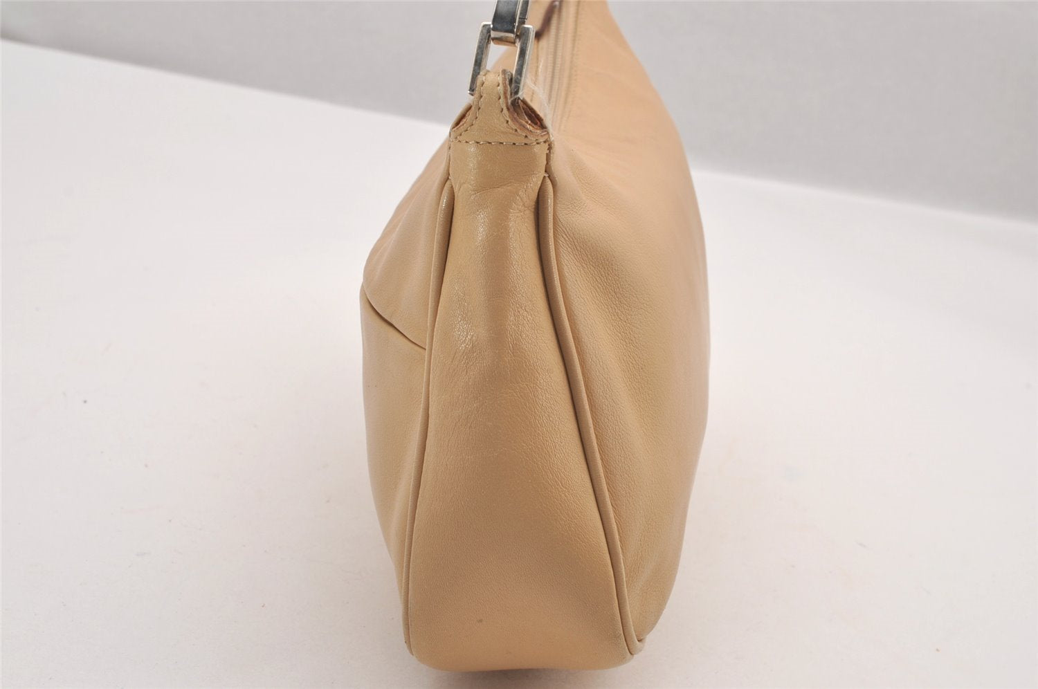 Authentic GUCCI Vintage Bamboo Shoulder Hand Bag Leather 0013865 Beige 0847I