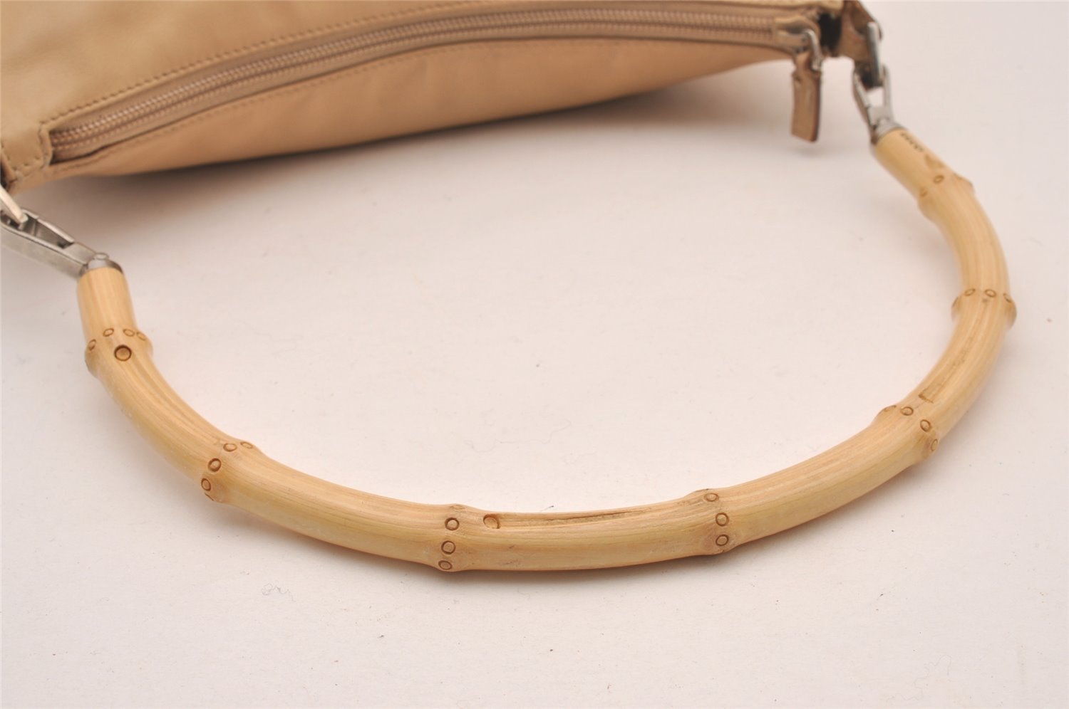 Authentic GUCCI Vintage Bamboo Shoulder Hand Bag Leather 0013865 Beige 0847I