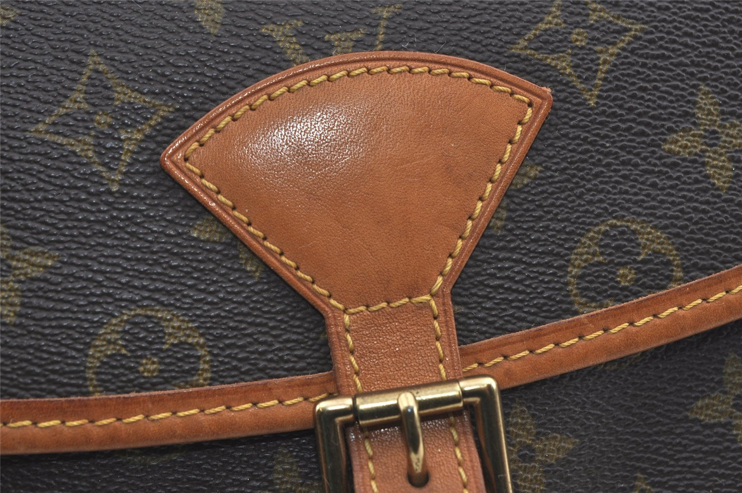 Authentic Louis Vuitton Monogram Sologne Shoulder Cross Body Bag M42250 LV 0857I