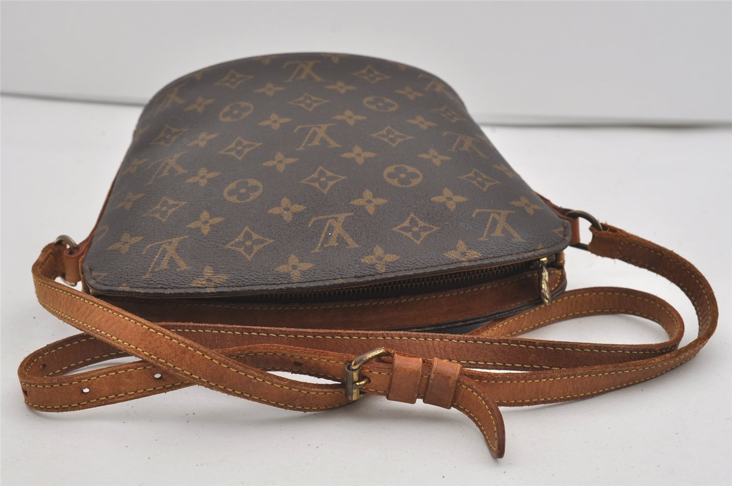 Authentic Louis Vuitton Monogram Drouot Shoulder Cross Body Bag M51290 LV 0858I