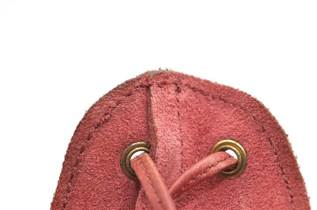 Authentic GUCCI Heart Shoulder Cross Body Bag Suede Leather 95107 Pink 0860G