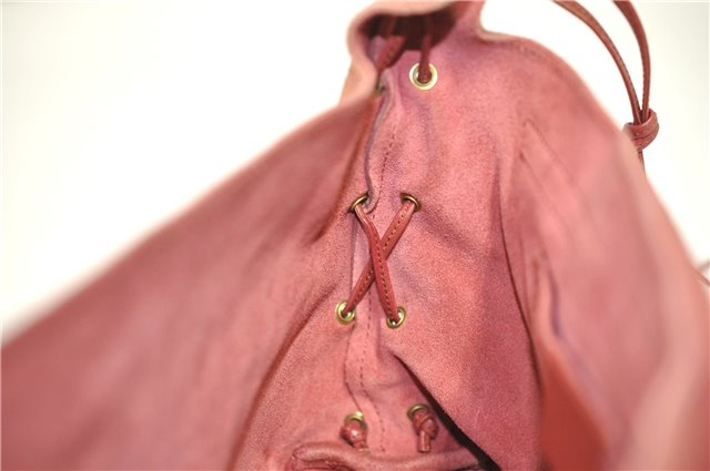 Authentic GUCCI Heart Shoulder Cross Body Bag Suede Leather 95107 Pink 0860G