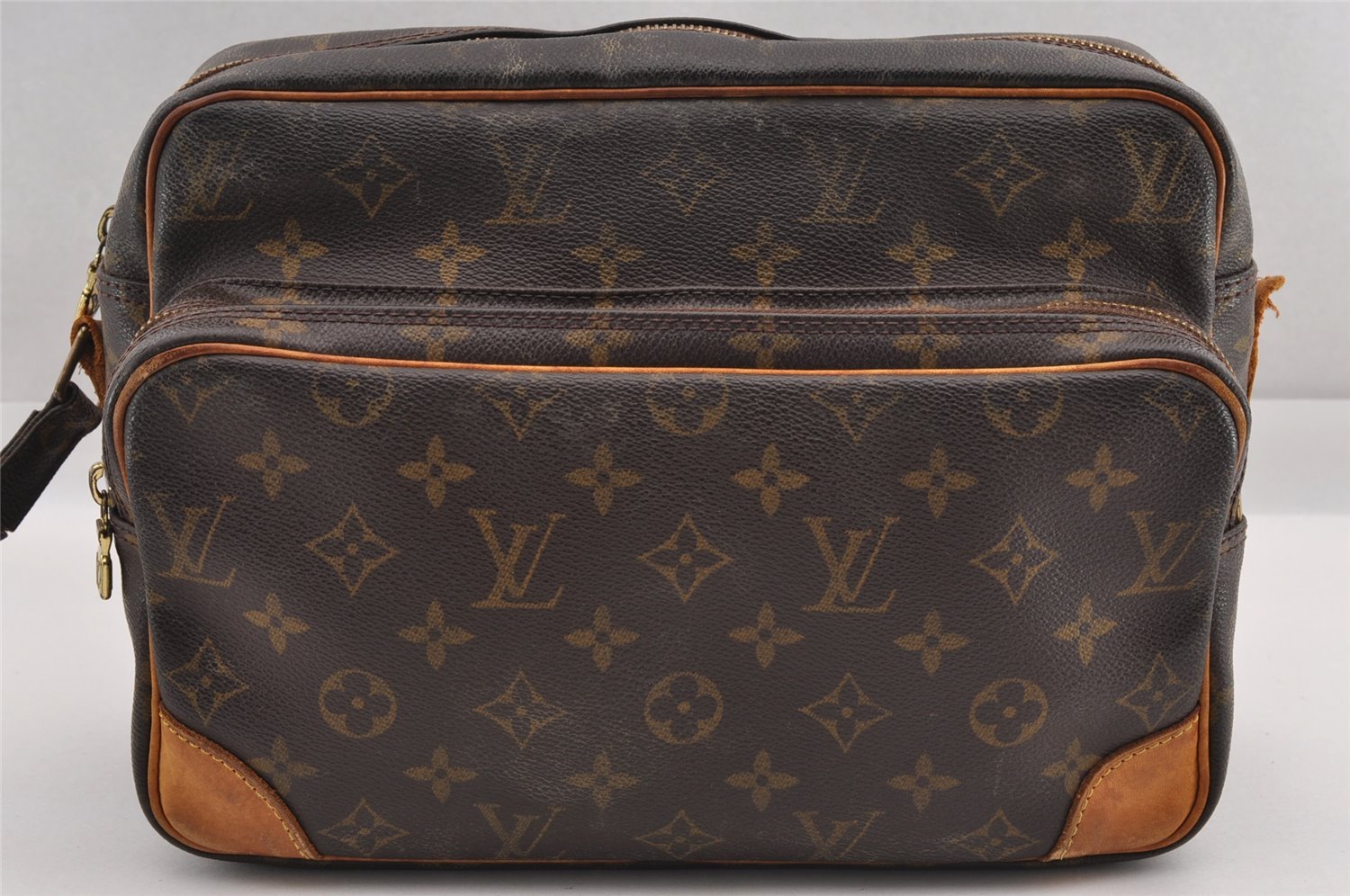 Authentic Louis Vuitton Monogram Nile Shoulder Cross Body Bag M45244 Junk 0860I