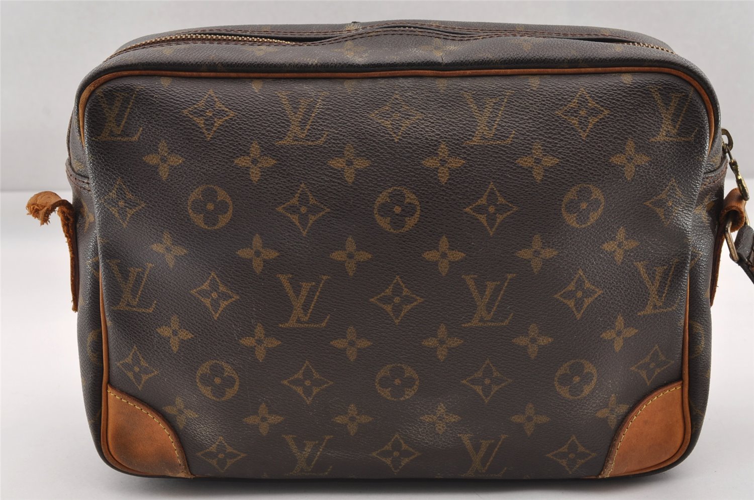Authentic Louis Vuitton Monogram Nile Shoulder Cross Body Bag M45244 Junk 0860I