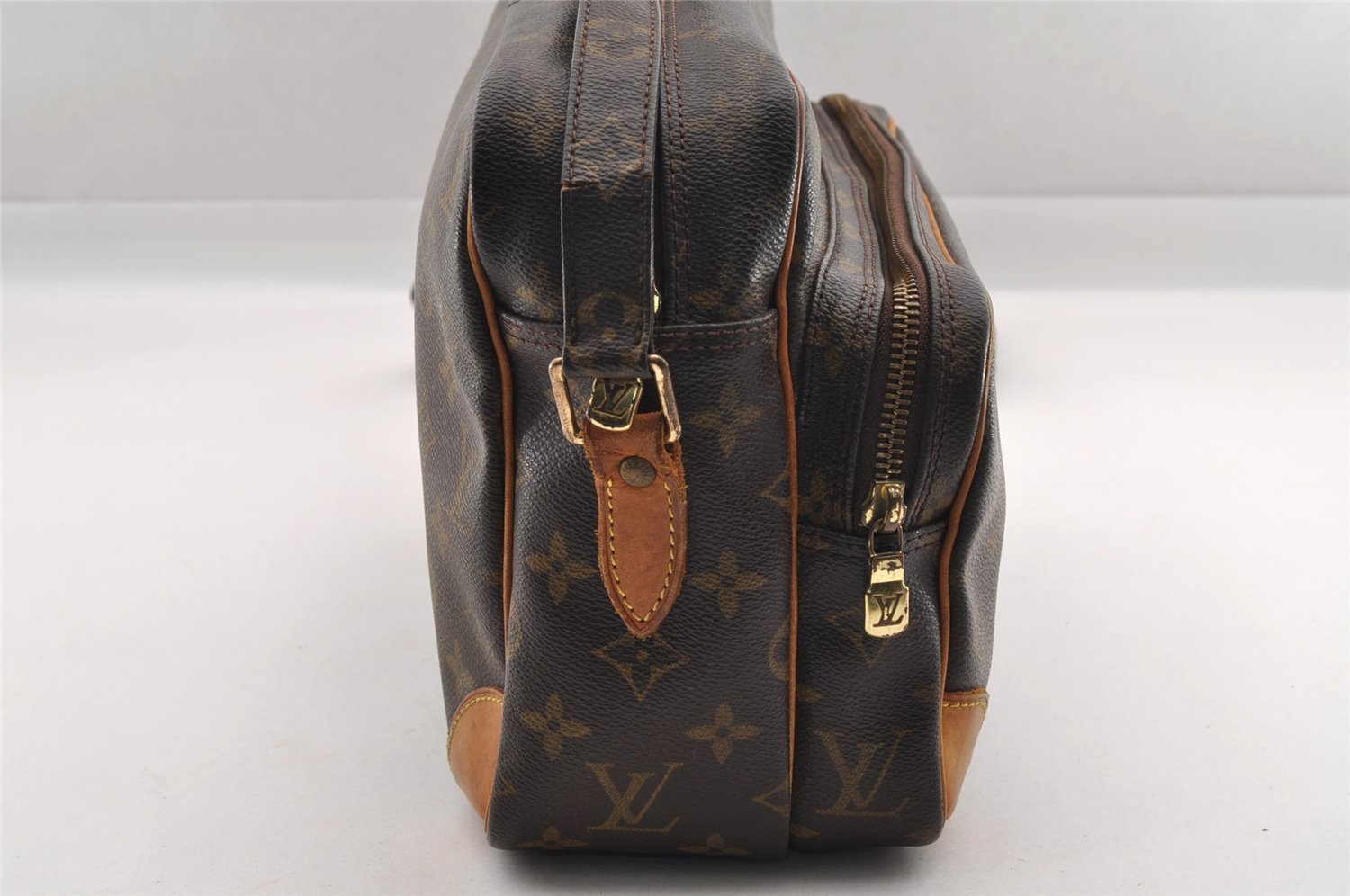 Authentic Louis Vuitton Monogram Nile Shoulder Cross Body Bag M45244 Junk 0860I