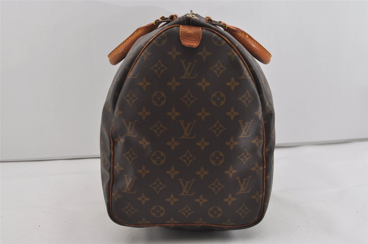Authentic Louis Vuitton Monogram Keepall 50 Travel Boston Bag M41426 LV 0866I