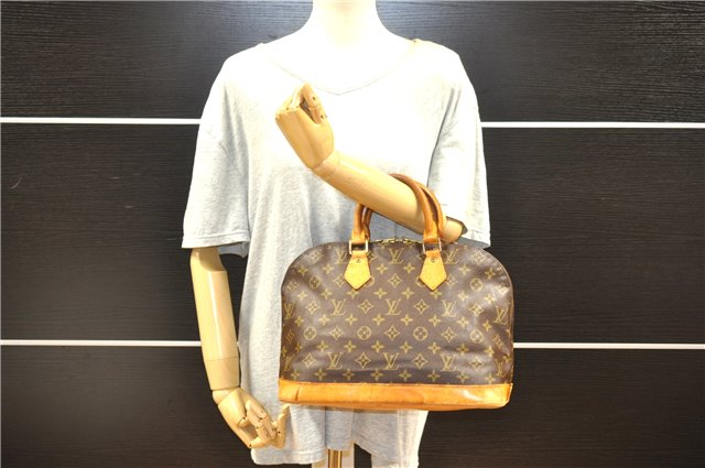 Authentic Louis Vuitton Monogram Alma Hand Bag Purse M51130 LV 0867G